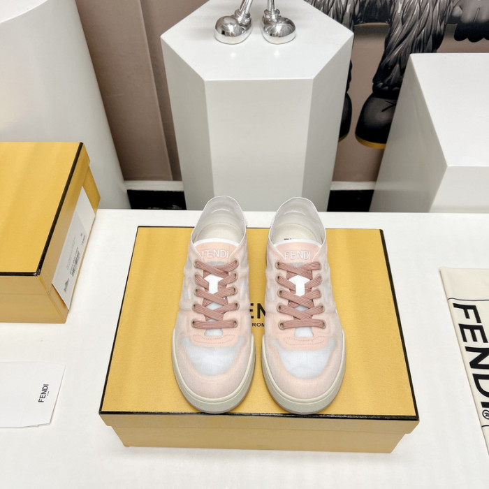 FENDI SNEAKERS