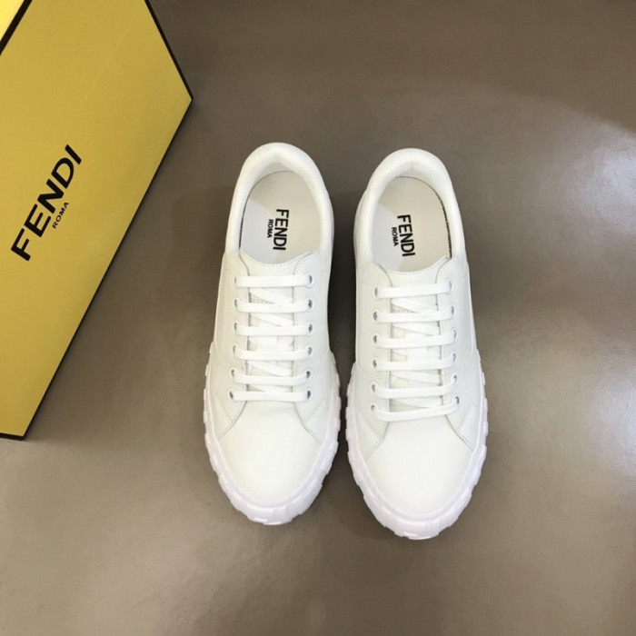FENDI SNEAKERS