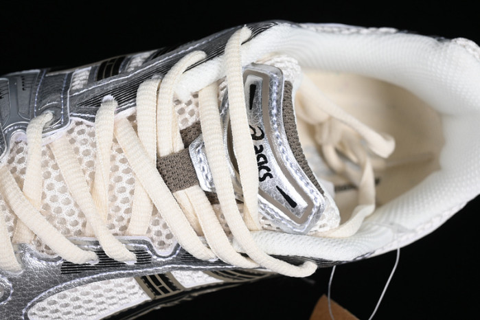 Asics Gel- Kayano 14 Cream Black Metallic Plum 1201A019-108.