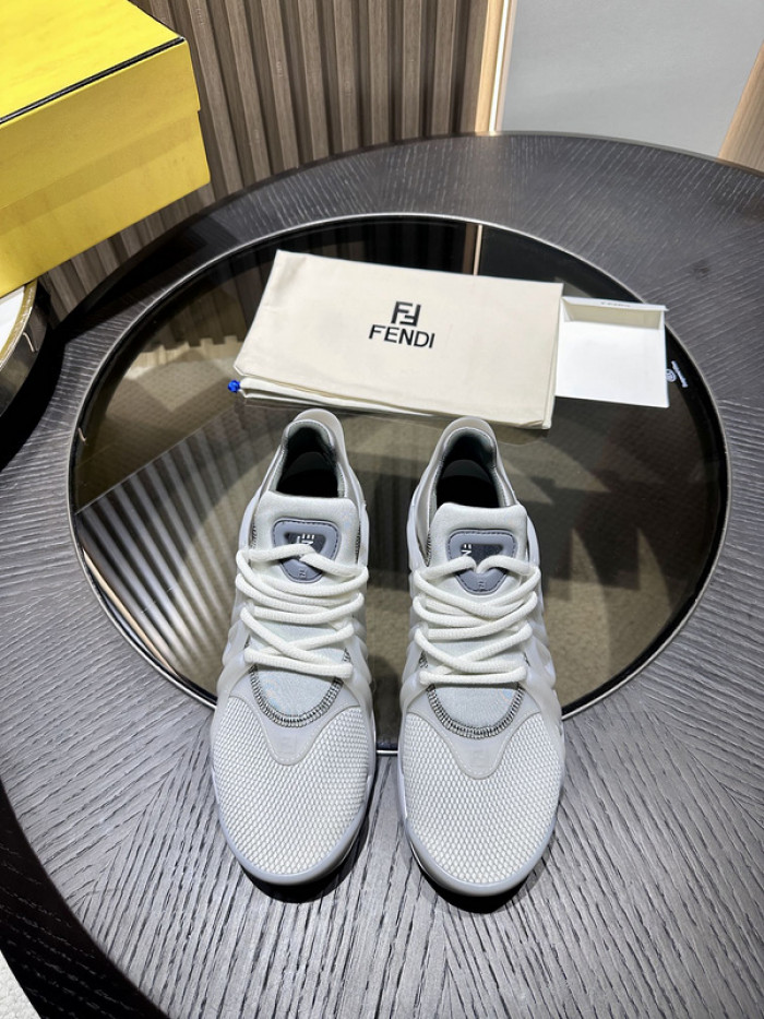 FENDI SNEAKERS