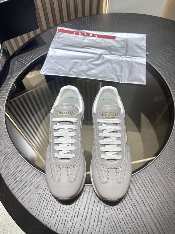 PRDA Sneaker