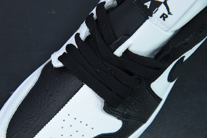 Wmns Air Jordan 1 Low SE