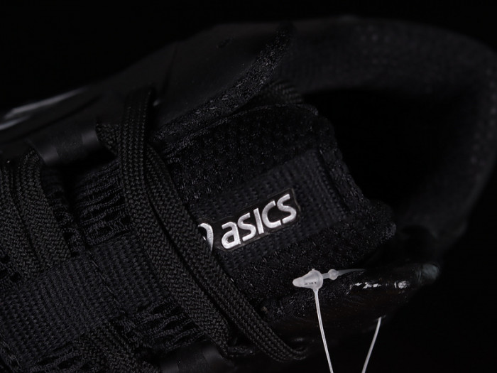 Asics Gel-Hoop V13 Black 1063A035-001