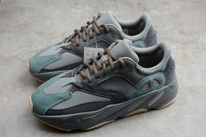 adidas Yeezy Boost 700