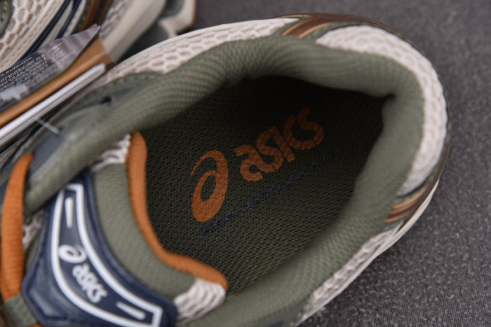 Asics Gel-Kayano 14 Vanilla/Tarmac 1201A019-250