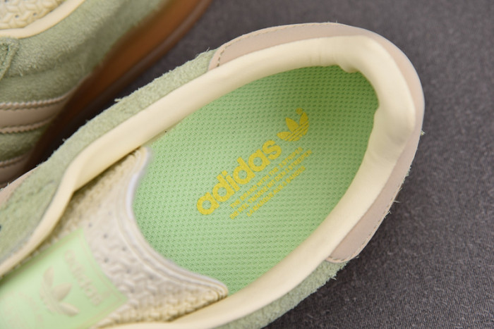 adidas WMNS Gazelle Indoor 