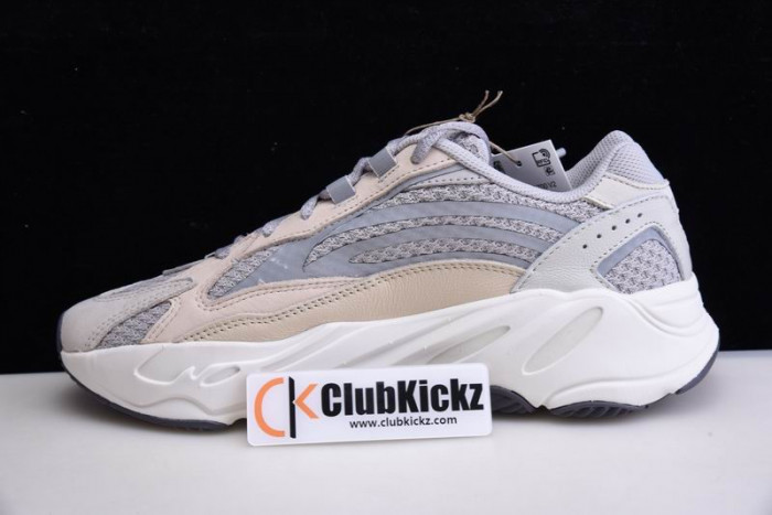 Adidas Yeezy Boost 700 Cream GY7924