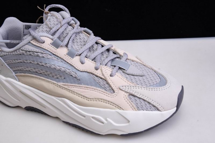 Adidas Yeezy Boost 700 Cream GY7924