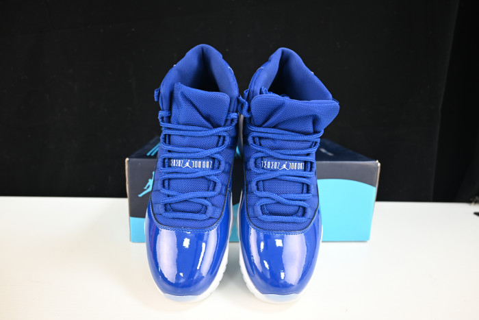 Air Jordan 11 blue